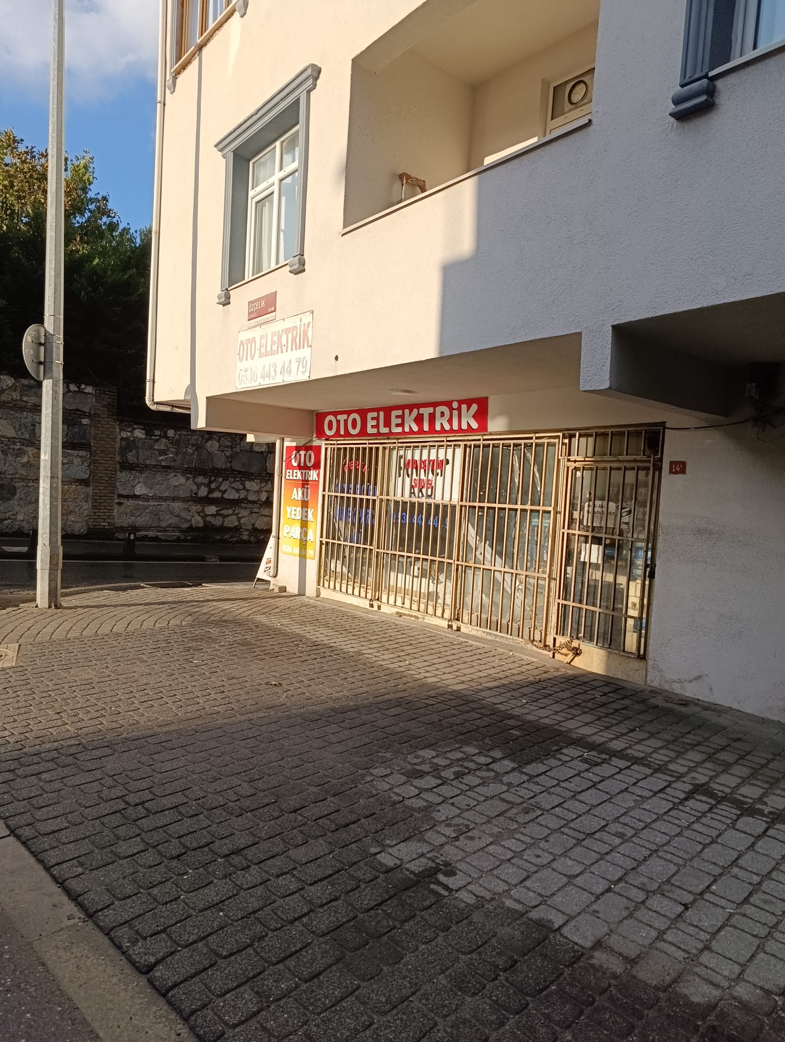 Ceren Oto Elektrik çalışma alanı
